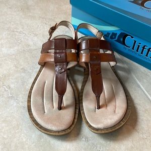 Cliffs Virgo 2 tone tan sandal 10